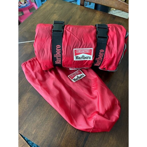 Vntg Marlboro Unlimited Sleeping Bag Adult Fleece Lined & Carrying Zip Packable - Picture 3 of 7